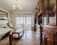Resale - Apartment - Torrevieja - Playa del Acequión