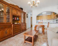 Resale - Apartment - Torrevieja - Playa del Acequión