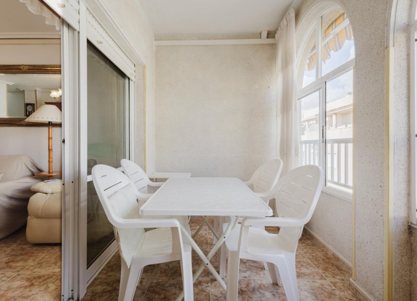 Resale - Apartment - Torrevieja - Playa del Acequión