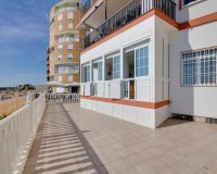 Resale - Apartment - Torrevieja - Playa del Acequión