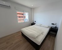 Resale - Apartment - Torrevieja - Playa del Acequión