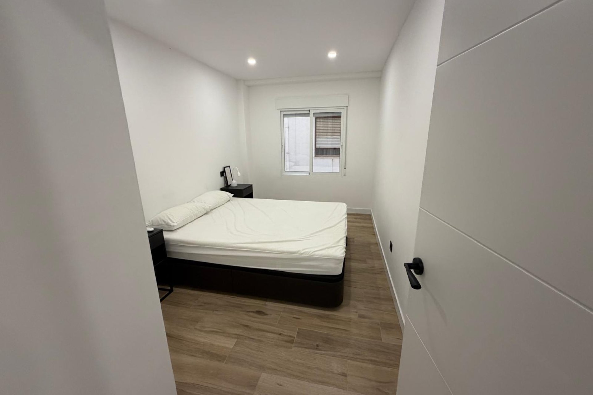 Resale - Apartment - Torrevieja - Playa del Acequión