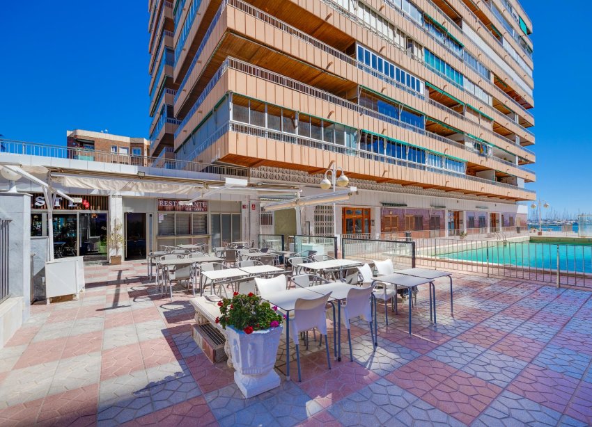 Resale - Apartment - Torrevieja - Playa del Acequión