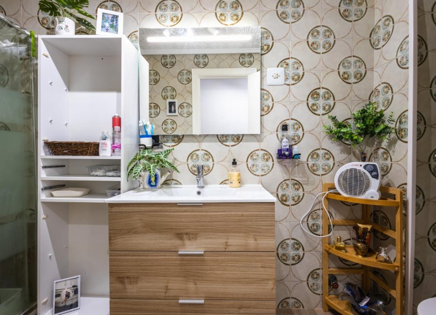 Resale - Apartment - Torrevieja - Playa del Acequión