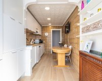 Resale - Apartment - Torrevieja - Playa del Acequión