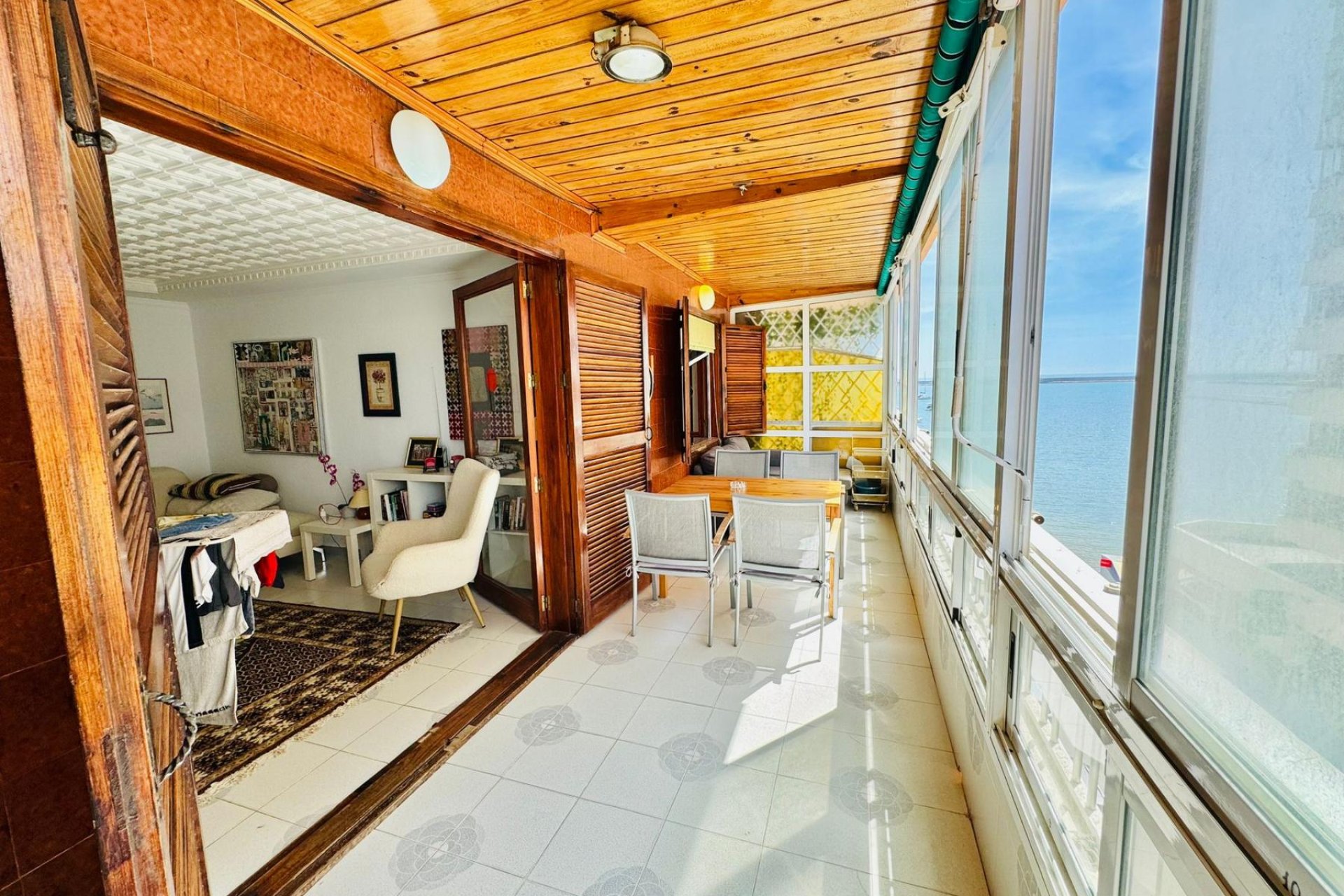 Resale - Apartment - Torrevieja - Playa del Acequión