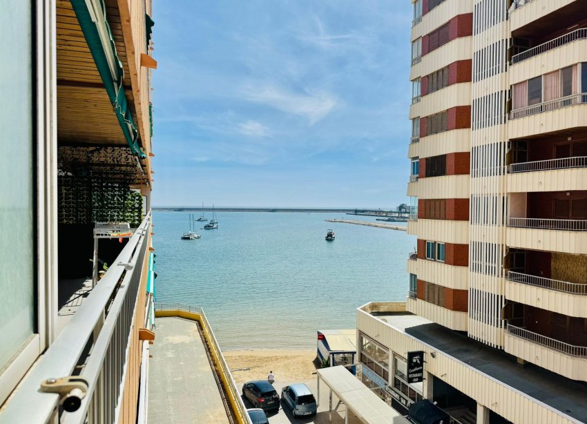 Resale - Apartment - Torrevieja - Playa del Acequión