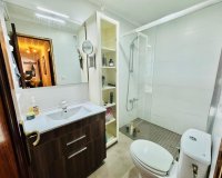 Resale - Apartment - Torrevieja - Playa del Acequión