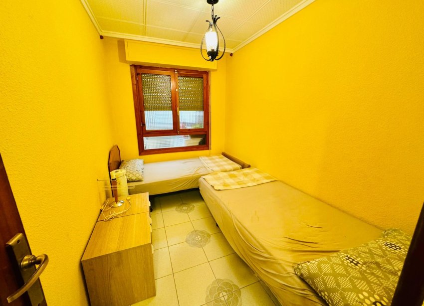 Resale - Apartment - Torrevieja - Playa del Acequión