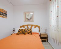 Resale - Apartment - Torrevieja - Playa del Acequión