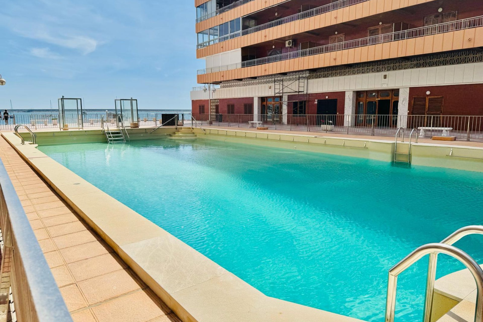 Resale - Apartment - Torrevieja - Playa del Acequión