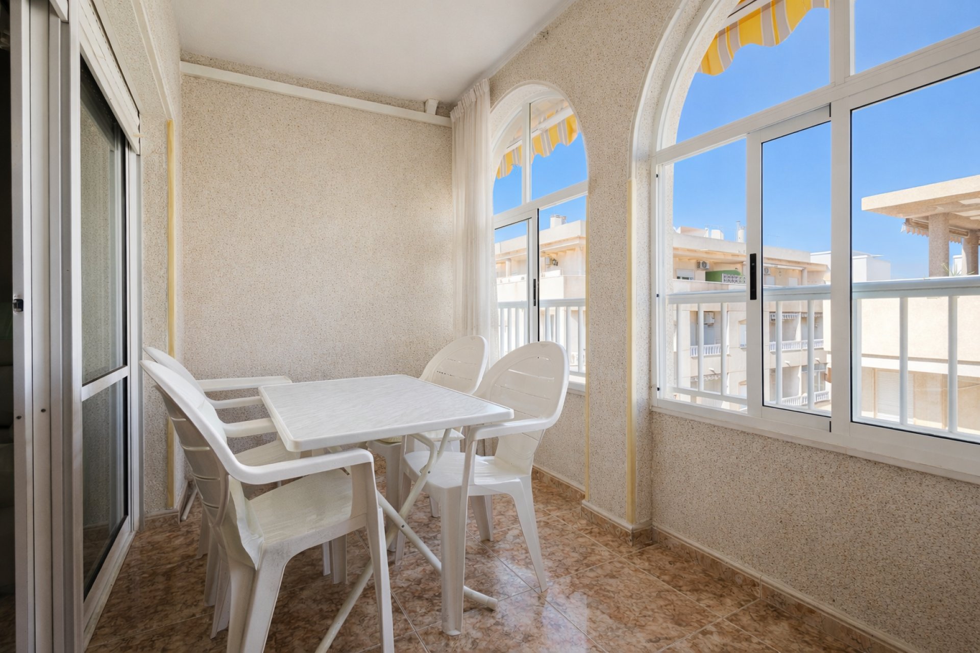Resale - Apartment - Torrevieja - Playa del Acequión