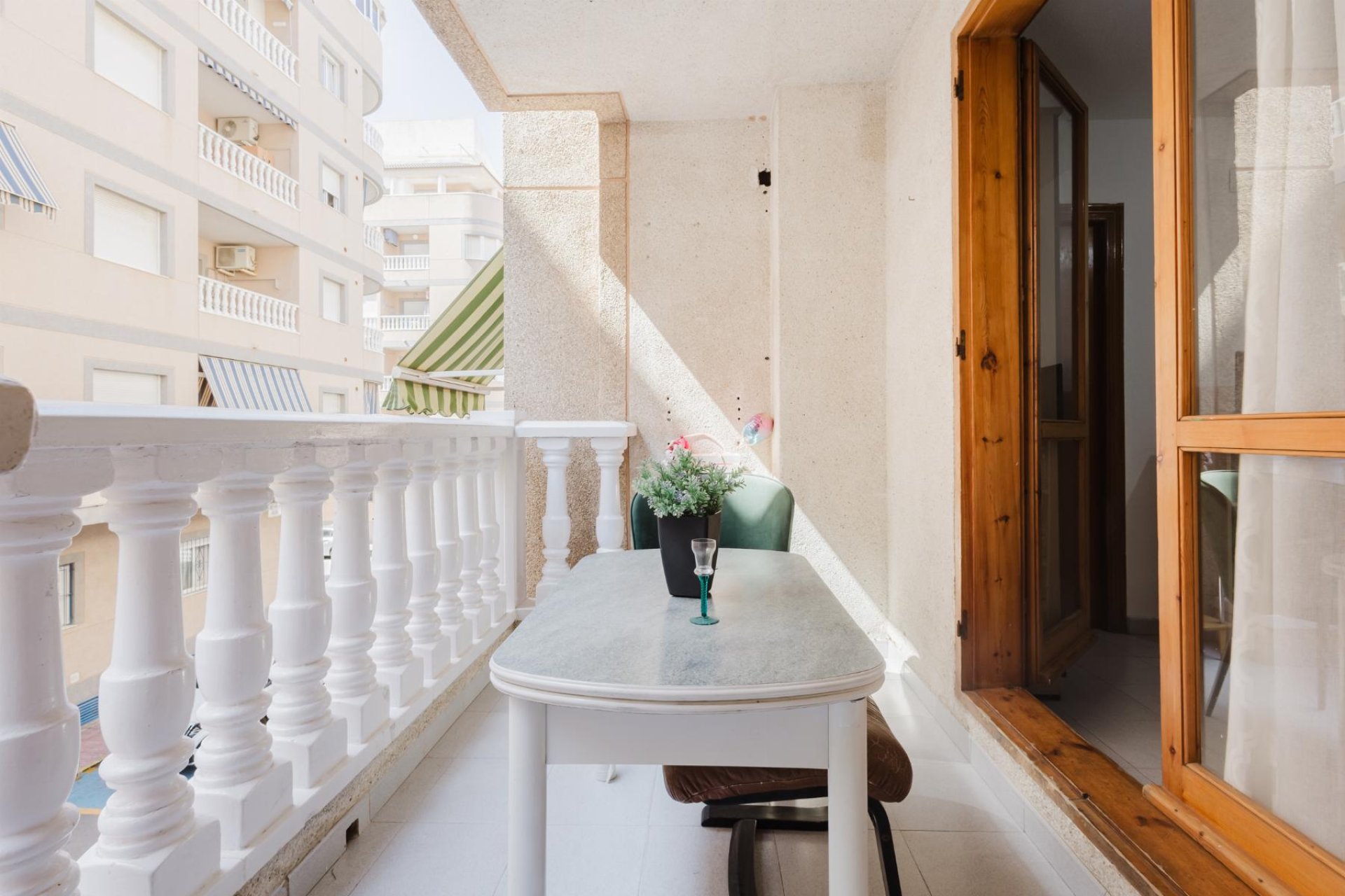 Resale - Apartment - Torrevieja - Playa del Acequión