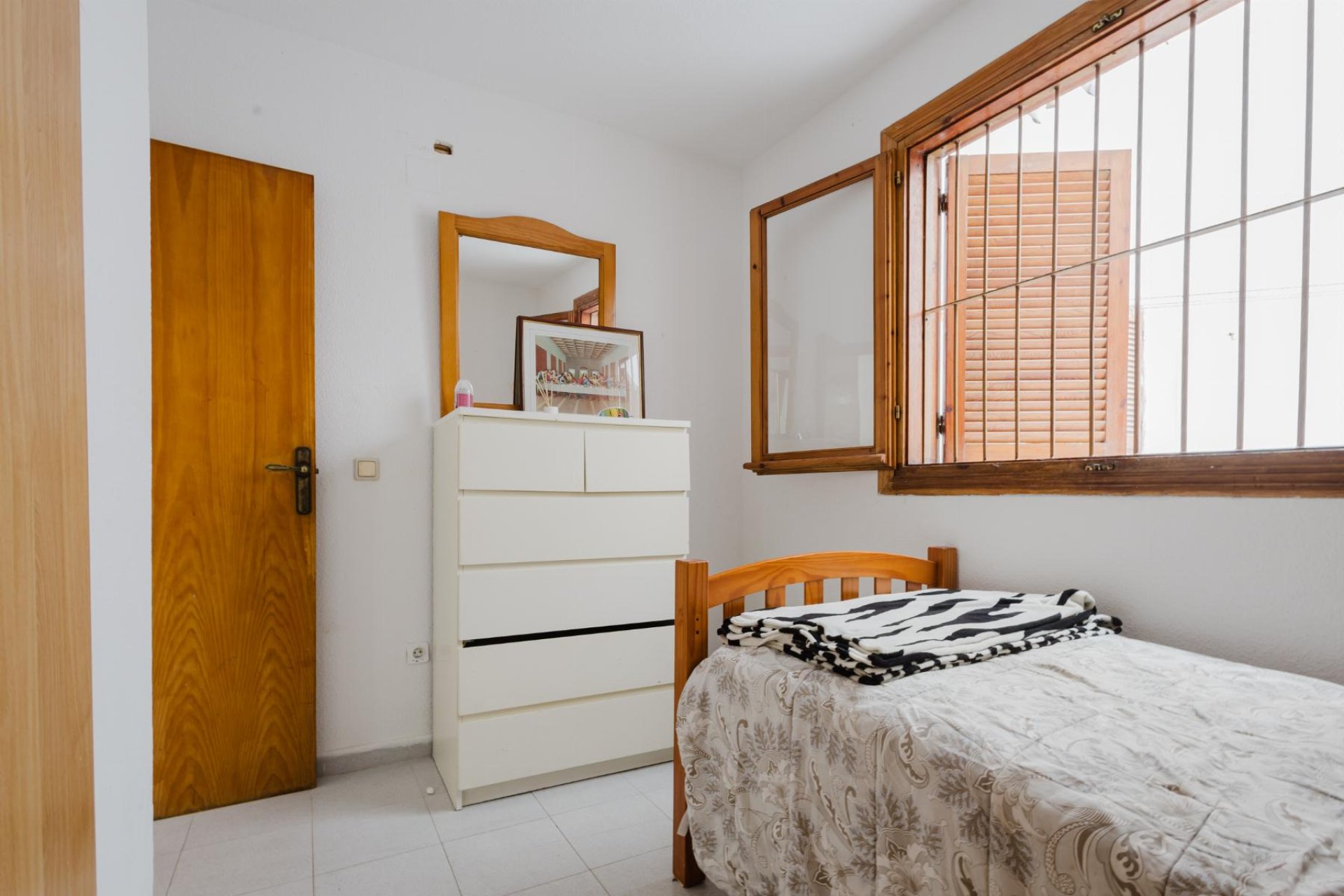 Resale - Apartment - Torrevieja - Playa del Acequión