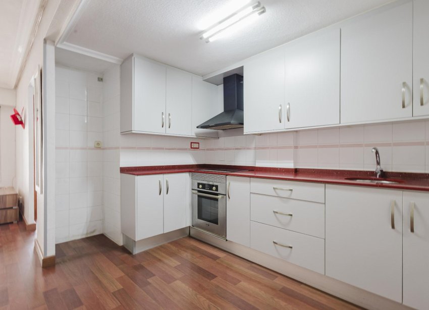 Resale - Apartment - Torrevieja - Playa del Acequión