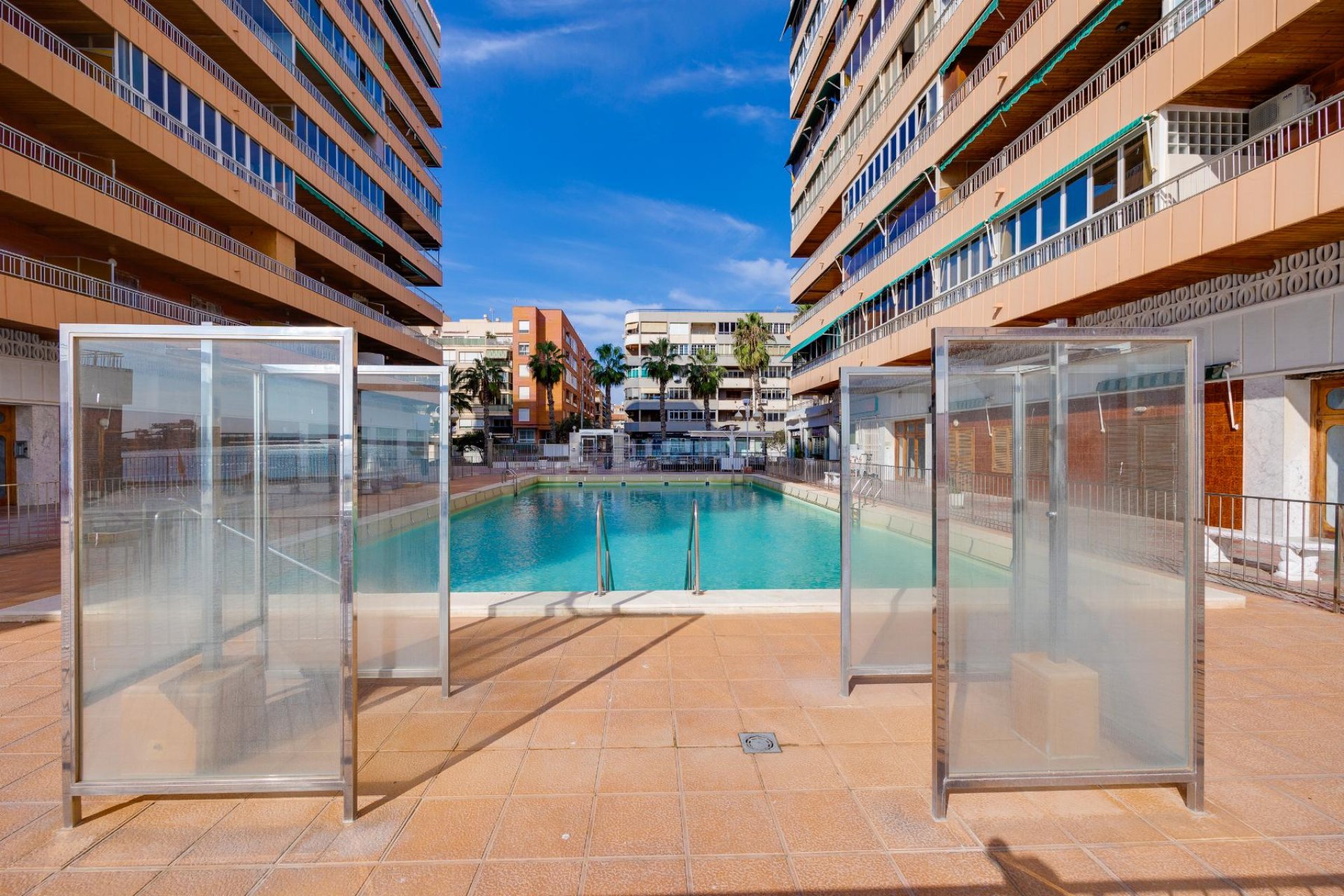 Resale - Apartment - Torrevieja - Playa del Acequión