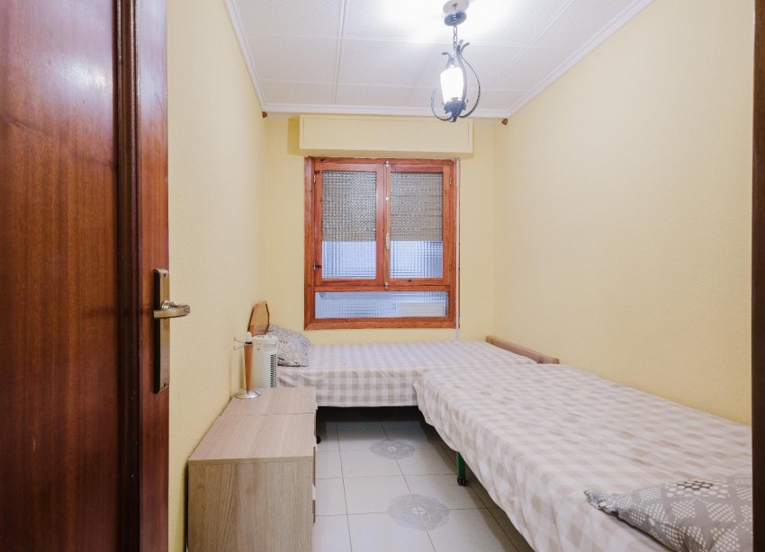 Resale - Apartment - Torrevieja - Playa del Acequión