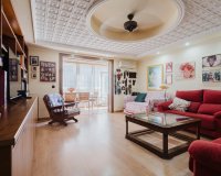 Resale - Apartment - Torrevieja - Playa del Acequión