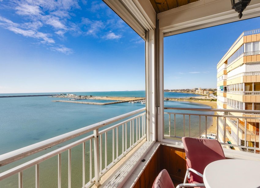 Resale - Apartment - Torrevieja - Playa del Acequión