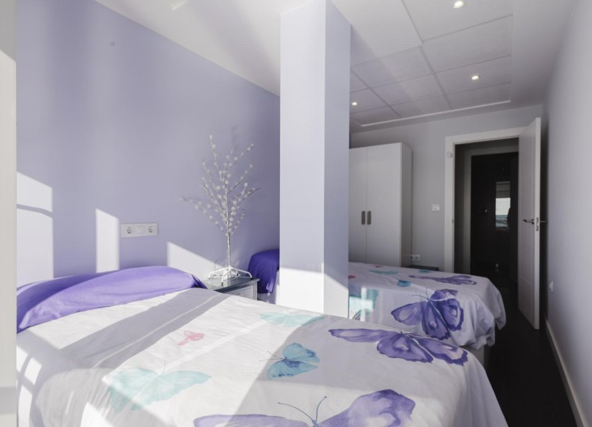 Resale - Apartment - Torrevieja - Playa del Acequión