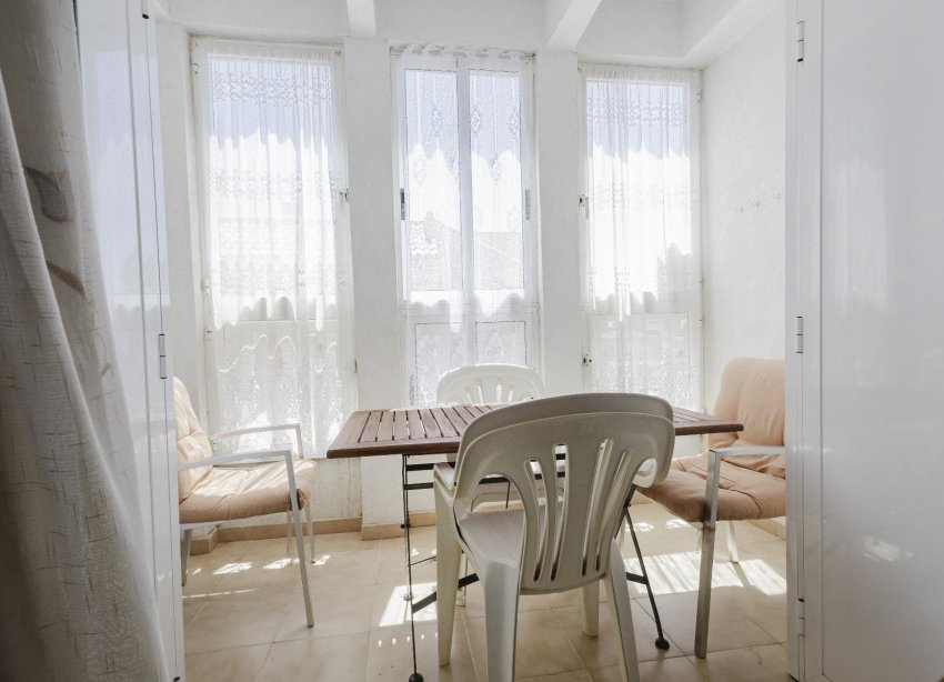 Resale - Apartment - Torrevieja - Playa del Acequión