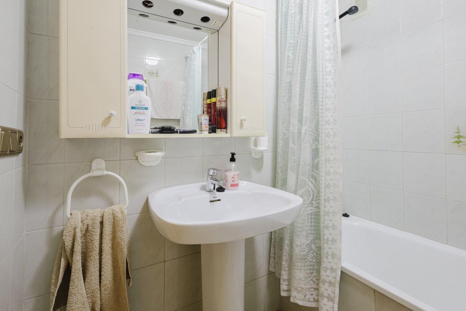Resale - Apartment - Torrevieja - Playa del Acequión