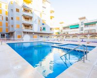 Resale - Apartment - Torrevieja - Playa del Acequión
