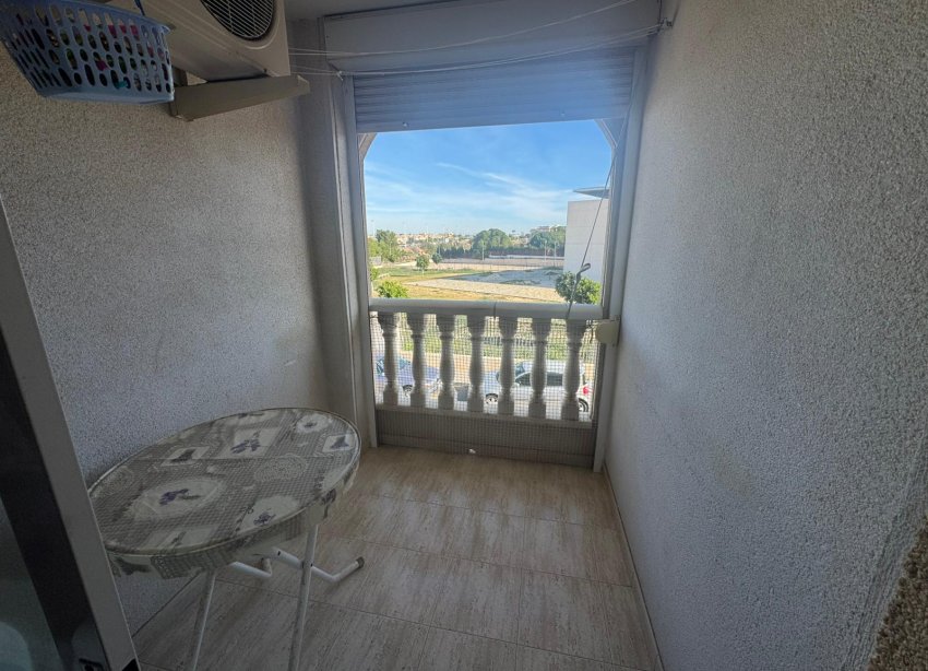 Resale - Apartment - Torrevieja - Playa del Acequión