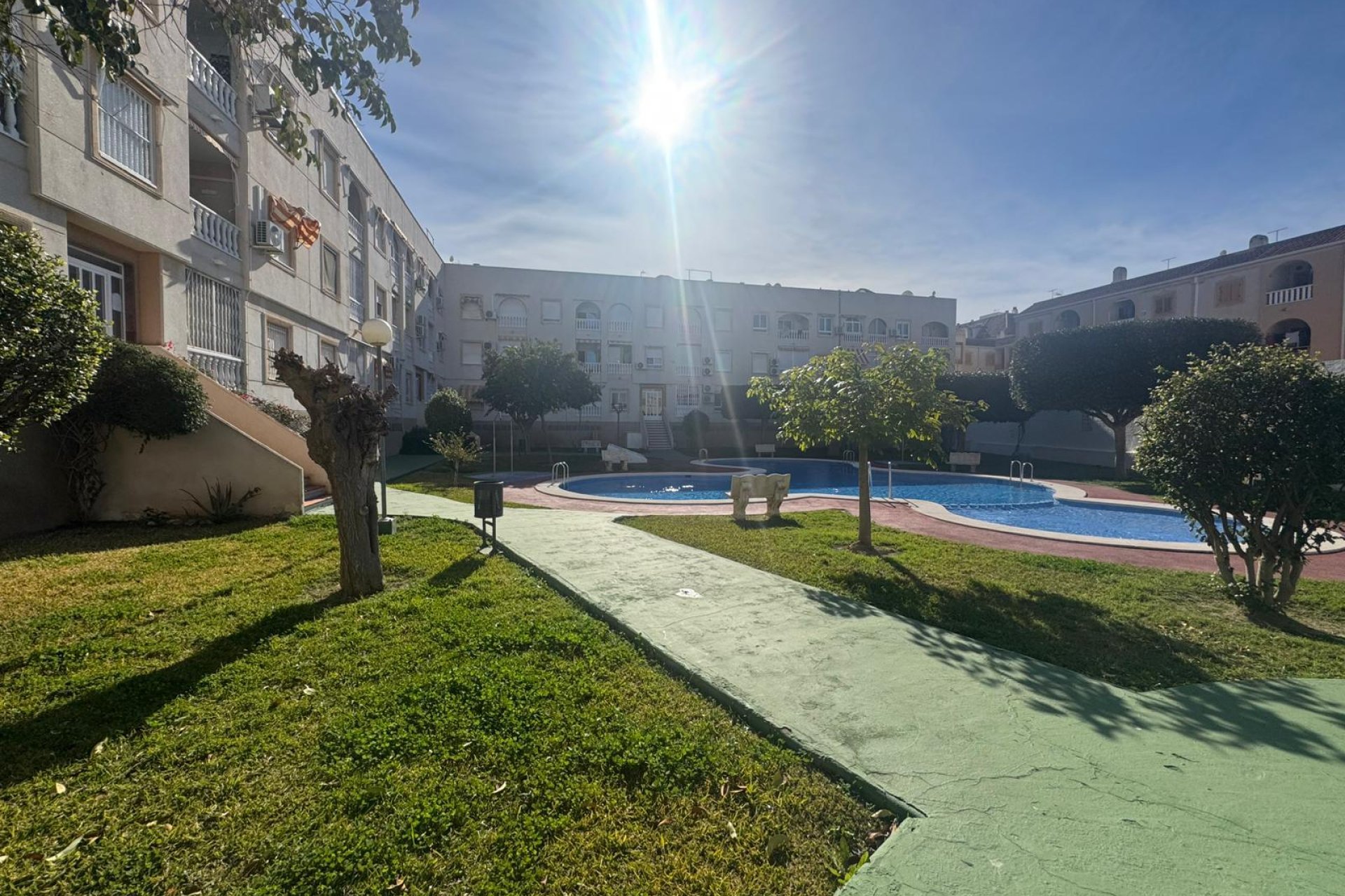 Resale - Apartment - Torrevieja - Playa del Acequión
