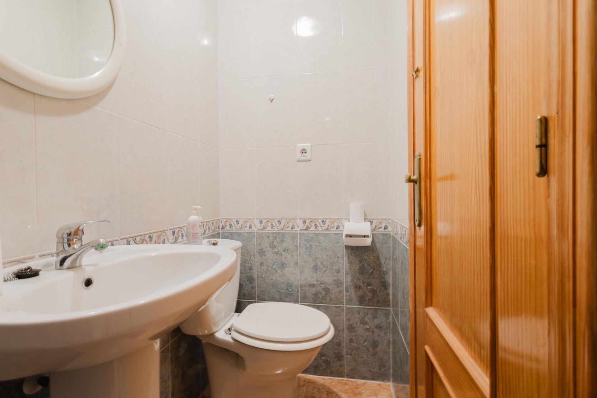 Resale - Apartment - Torrevieja - Playa del Acequión