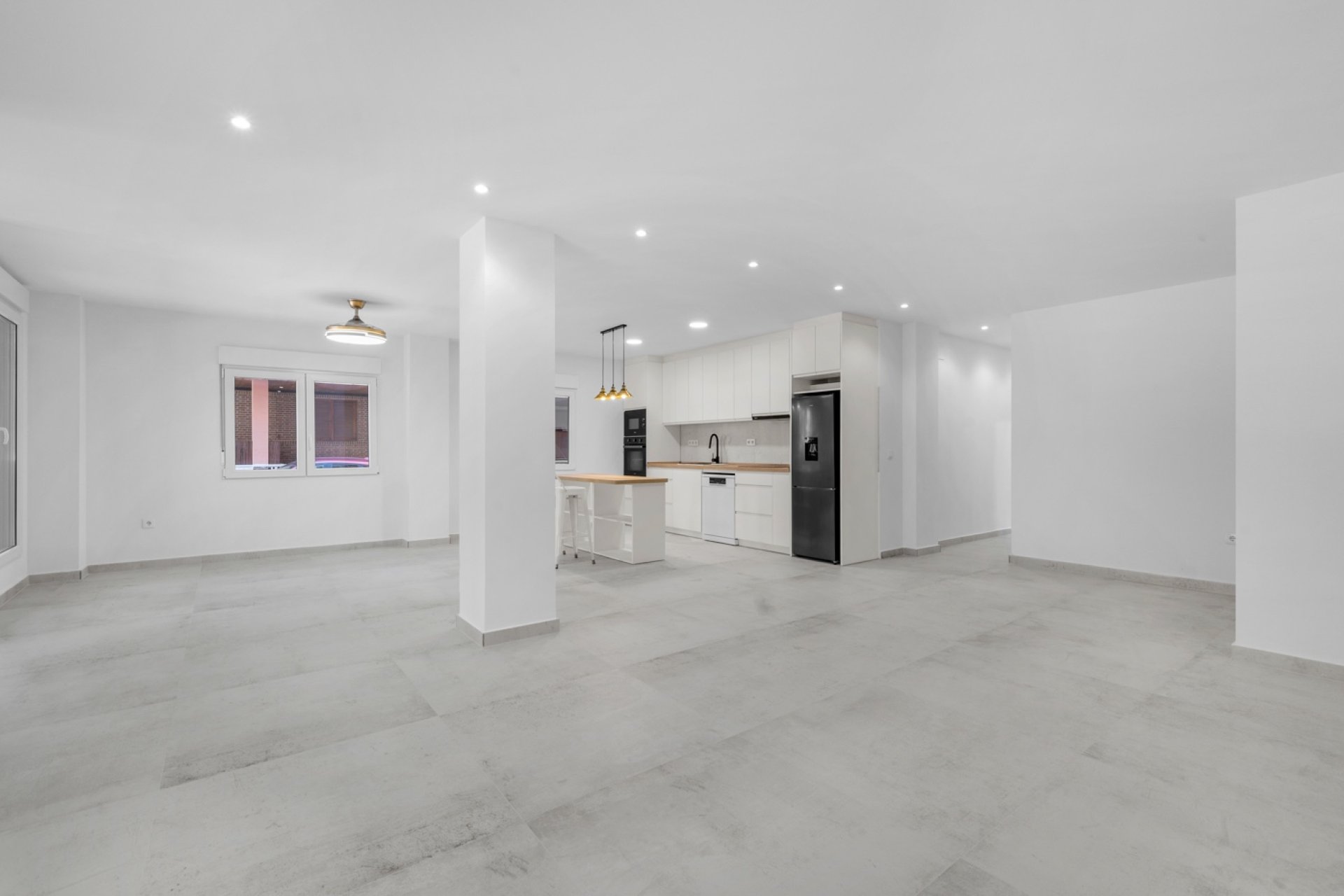 Resale - Apartment - Torrevieja - Playa del Acequión