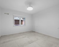 Resale - Apartment - Torrevieja - Playa del Acequión