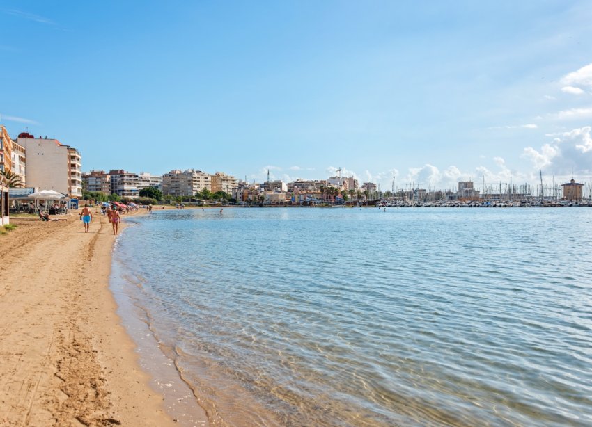 Resale - Apartment - Torrevieja - Playa del Acequión