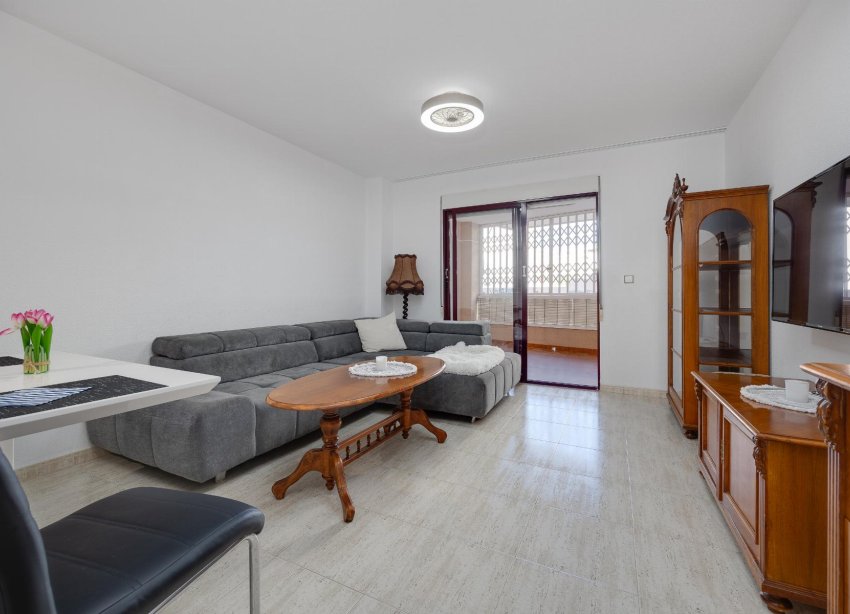 Resale - Apartment - Torrevieja - Playa del Cura