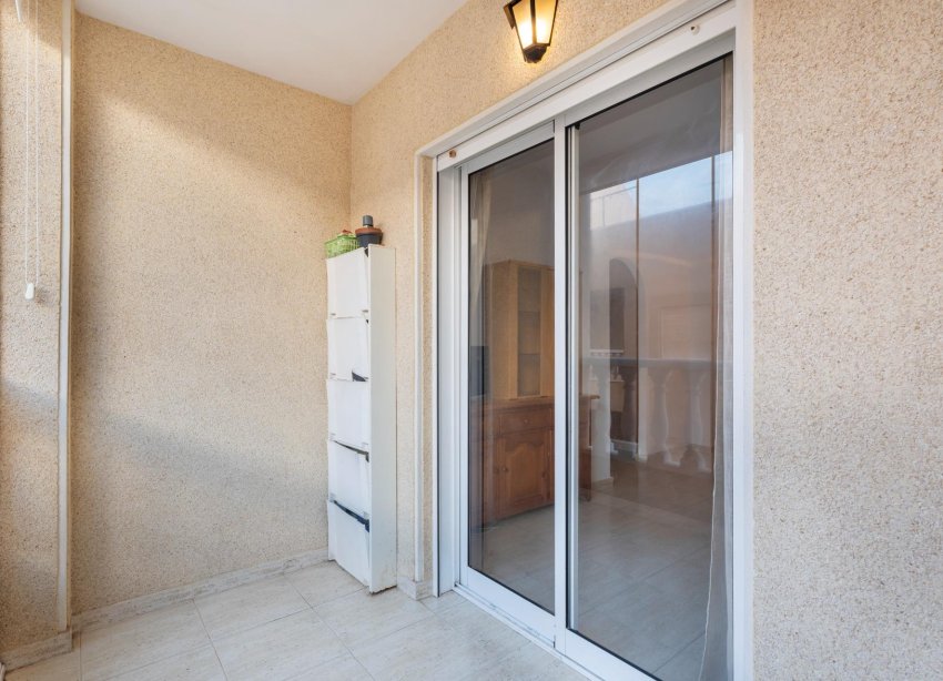 Resale - Apartment - Torrevieja - Playa del cura