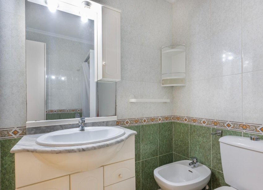 Resale - Apartment - Torrevieja - Playa del cura