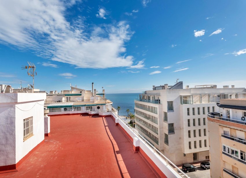 Resale - Apartment - Torrevieja - Playa del cura