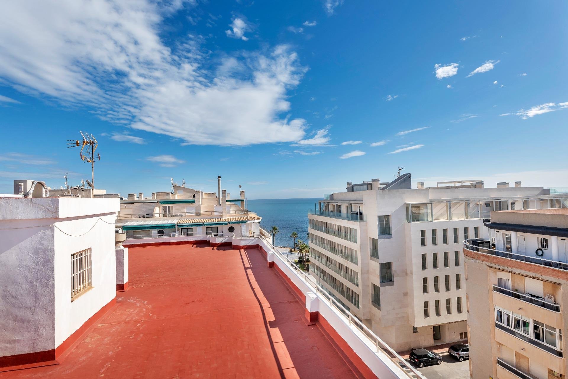 Resale - Apartment - Torrevieja - Playa del cura