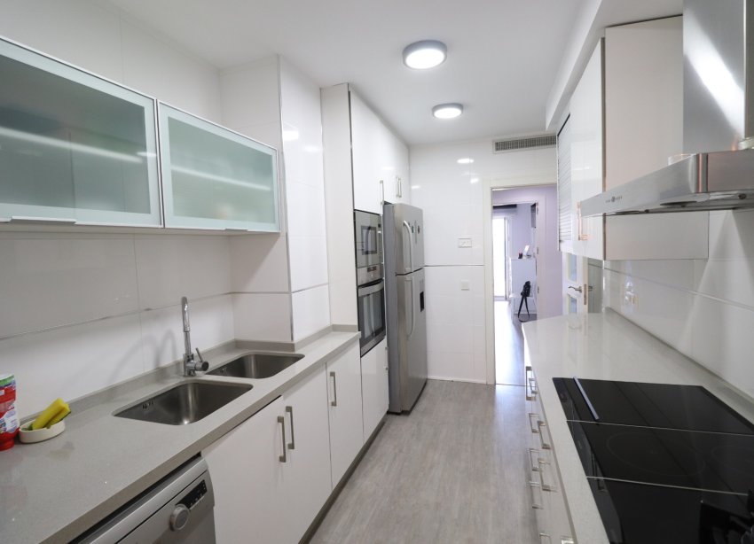 Resale - Apartment - Torrevieja - Playa del Cura