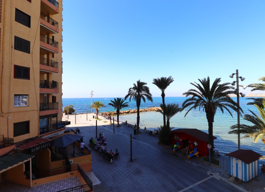 Resale - Apartment - Torrevieja - Playa del Cura