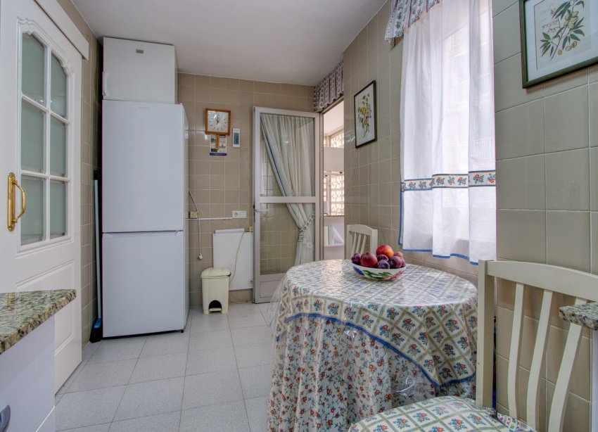 Resale - Apartment - Torrevieja - Playa del Cura