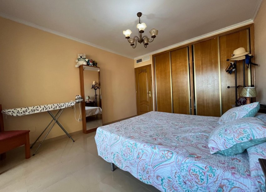 Resale - Apartment - Torrevieja - Playa del cura