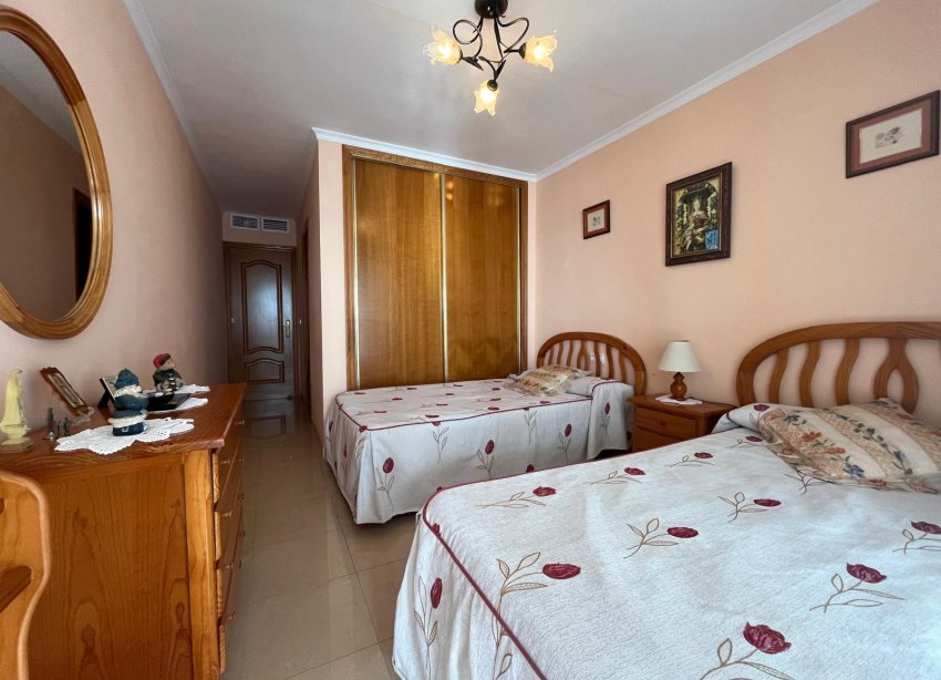 Resale - Apartment - Torrevieja - Playa del cura