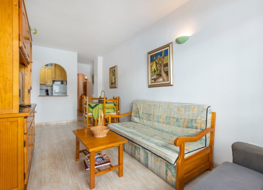 Resale - Apartment - Torrevieja - Playa del cura