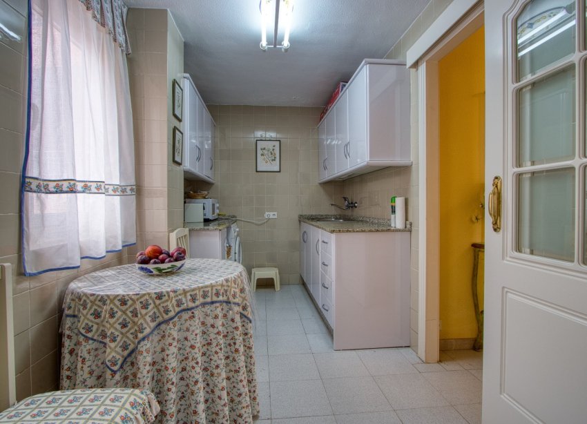 Resale - Apartment - Torrevieja - Playa del Cura