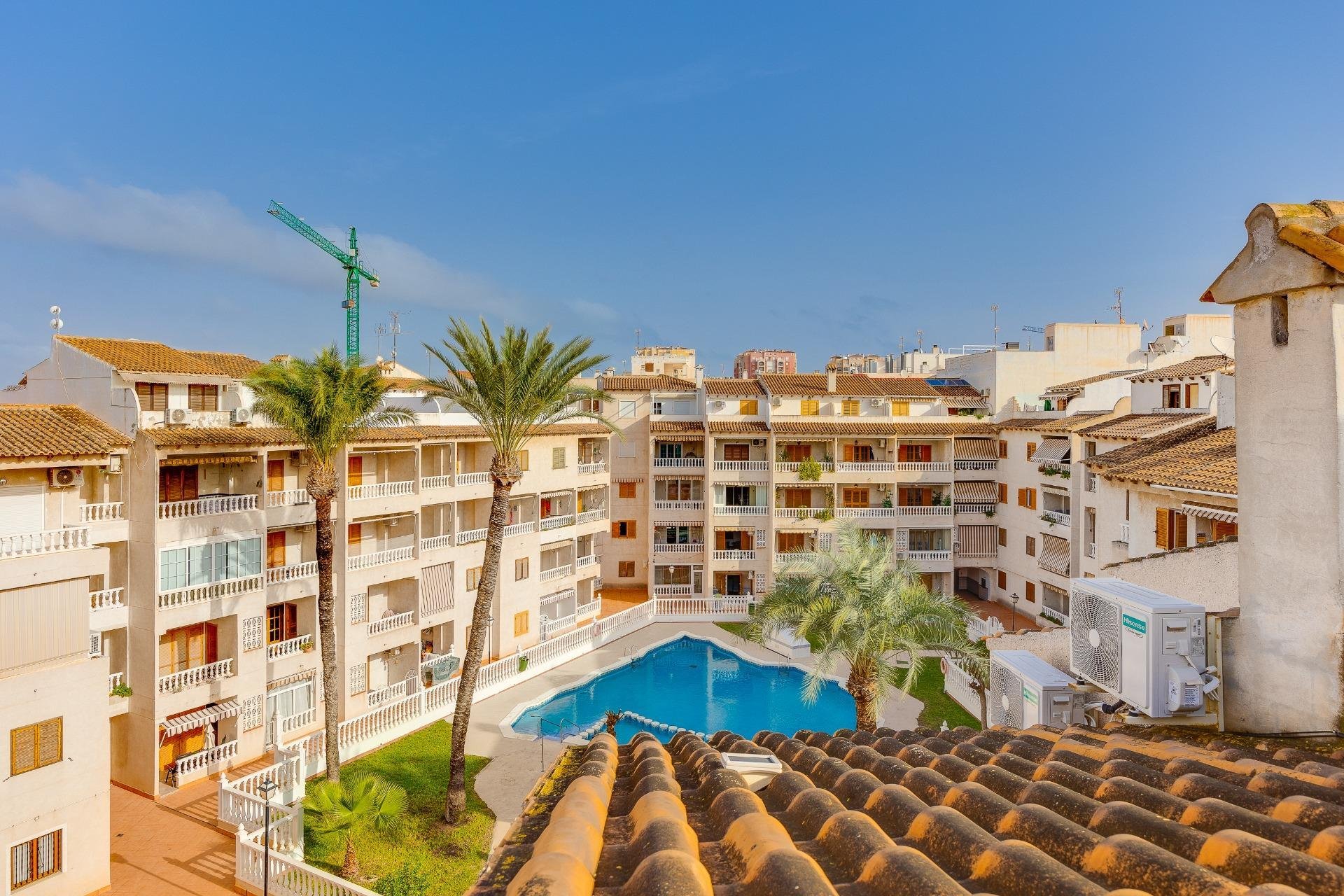 Resale - Apartment - Torrevieja - Playa del cura