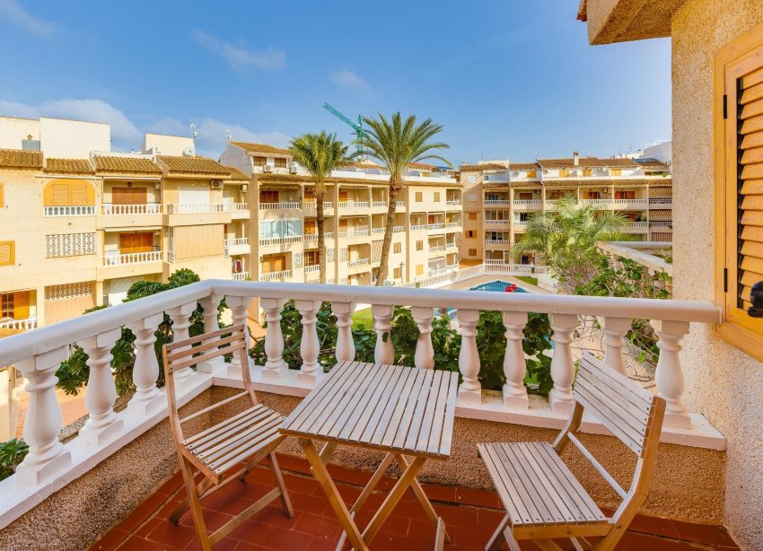 Resale - Apartment - Torrevieja - Playa del cura