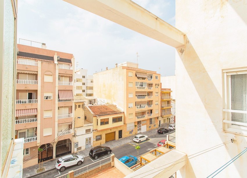 Resale - Apartment - Torrevieja - Playa del cura