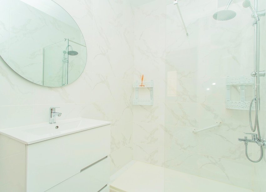 Resale - Apartment - Torrevieja - Playa del cura