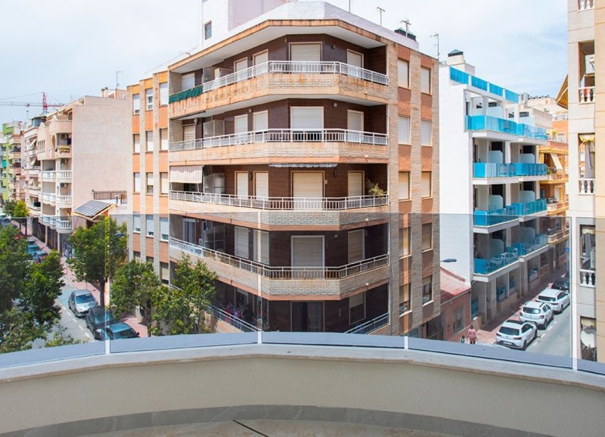 Resale - Apartment - Torrevieja - Playa del Cura